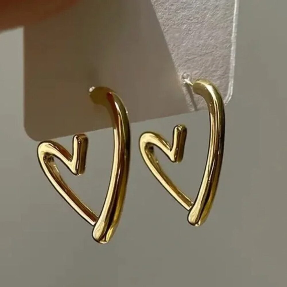 Tiffany Gold Heart Earrings